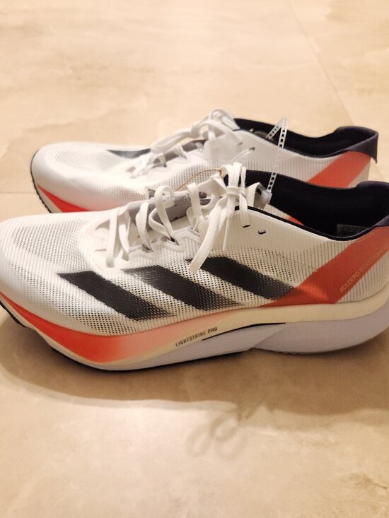 Adidas Adizero Boston 12 Men Running Shoe White Aurora Solar Red IF9210 SZ 10 US main image 8